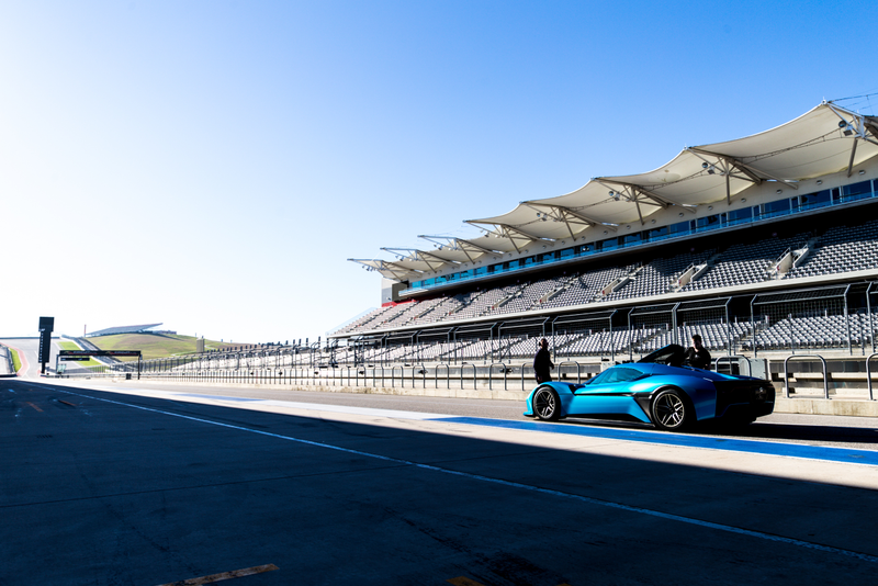 The 1300-HP NIO EP9 did a 2:11 around COTA. 6 seconds faster than the previous lap record holder. the McLaren P1. And itâs electric.